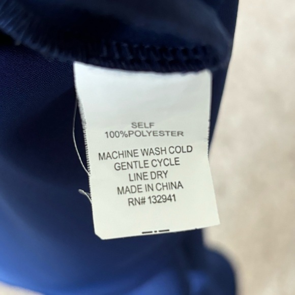 Amanda Uprichard Delaney Blue Split Back Top, Size P/XS - Picture 11 of 12